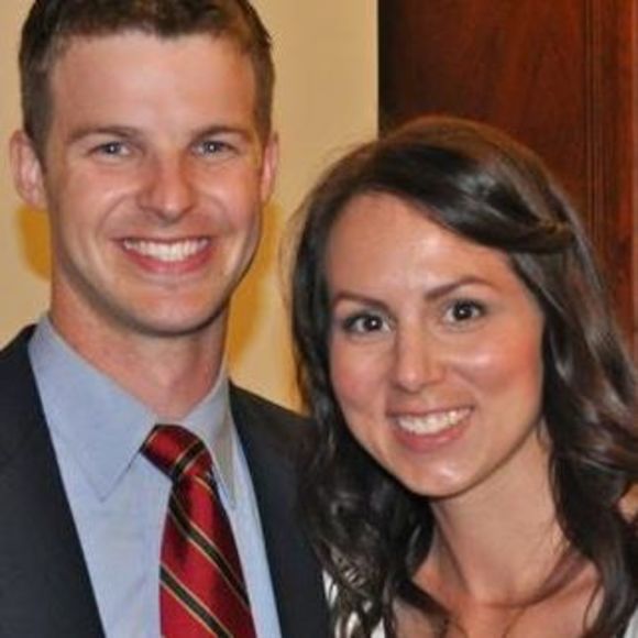 Meet your Posher, Hillary - Picture 1 of 1